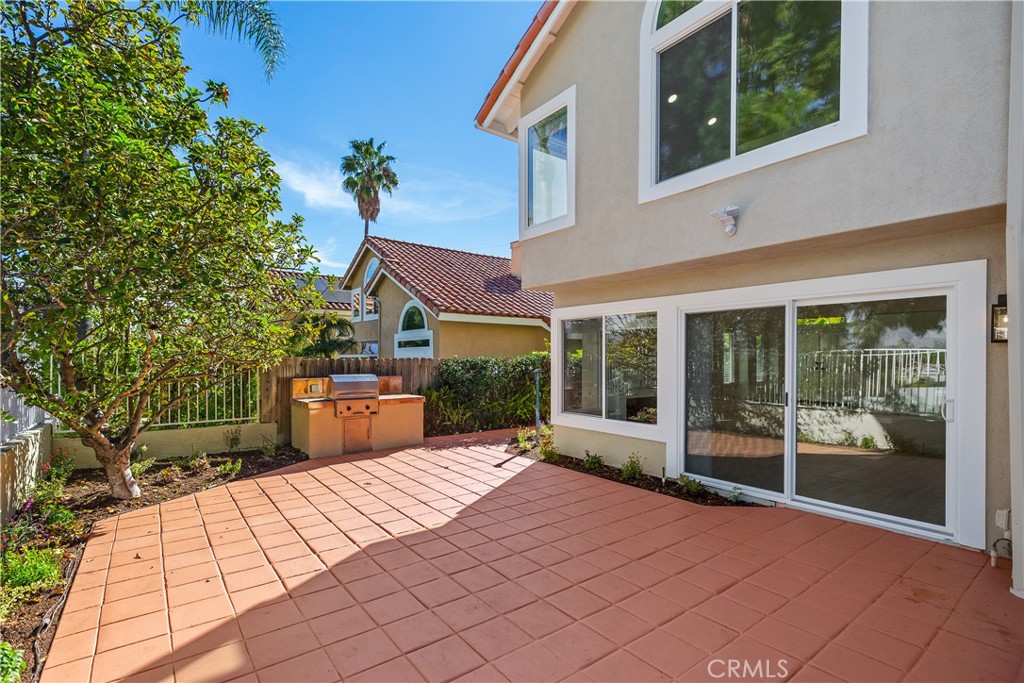 Vista Firenza (VF) - Residential Lease