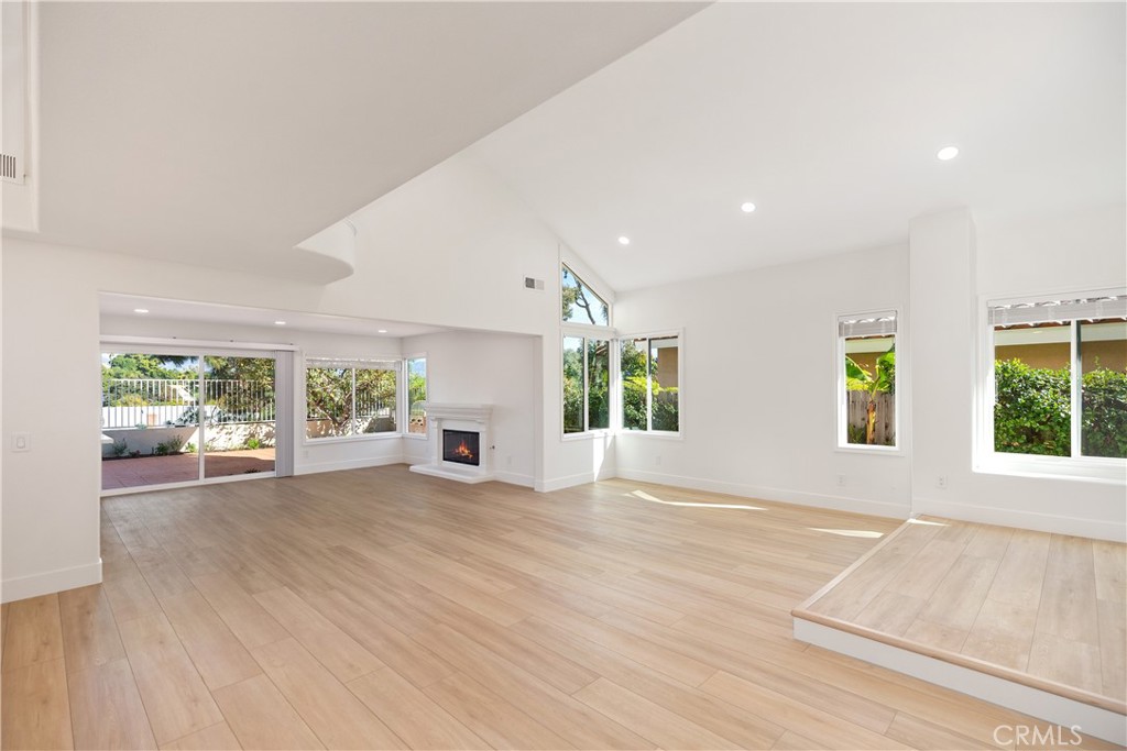 Vista Firenza (VF) - Residential Lease