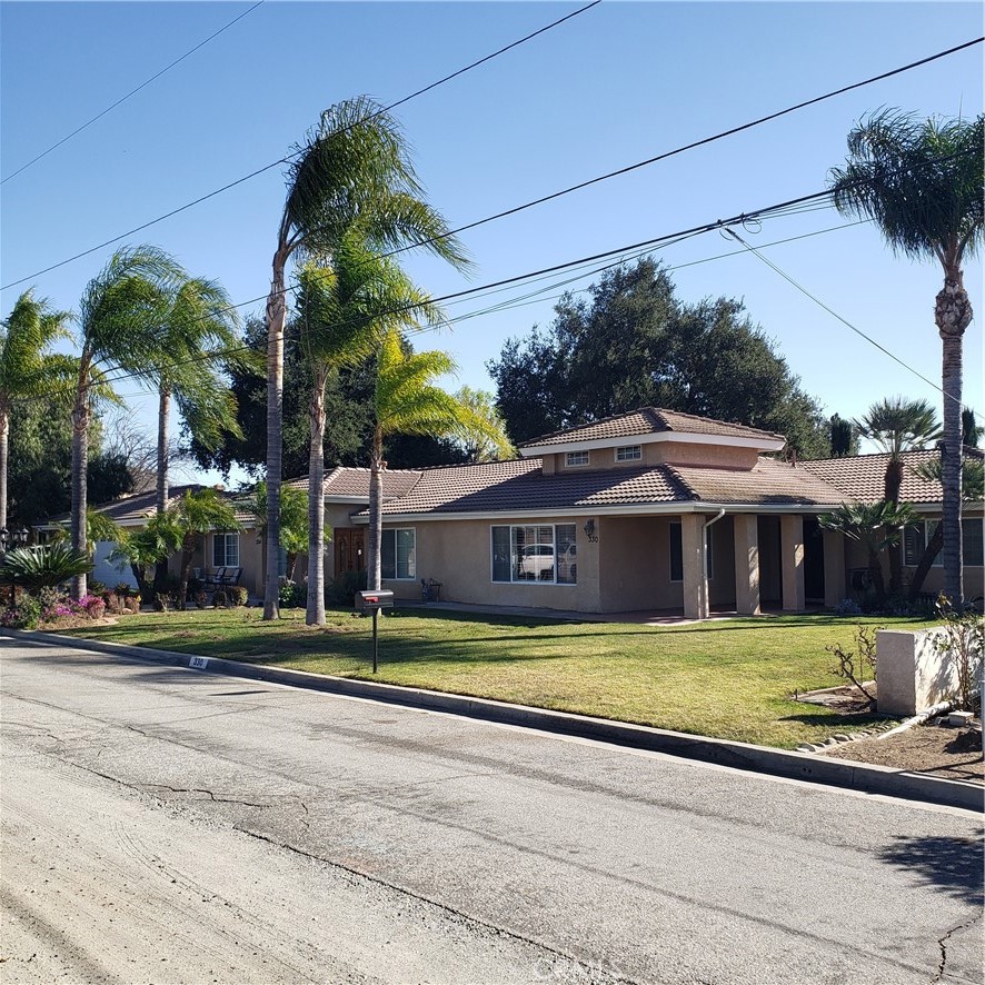 330 334 Moore Lane