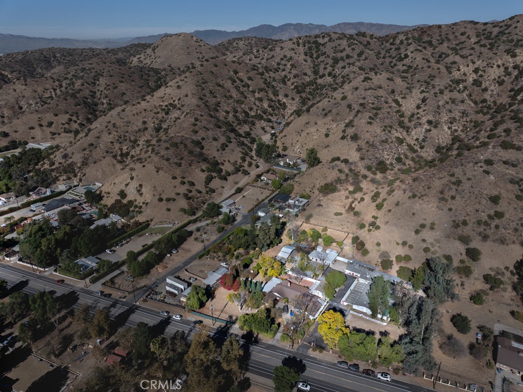 9515 La Tuna Canyon Road