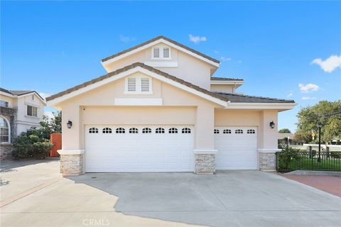 A home in El Monte