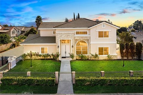 A home in El Monte