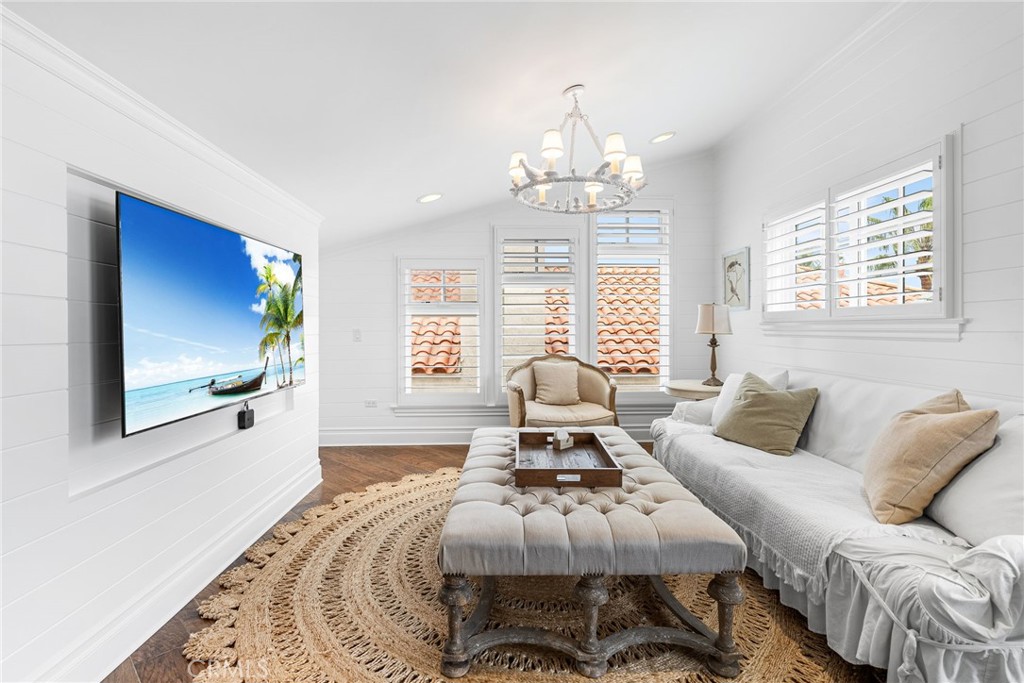 Balboa Peninsula Point (BLPP) - Residential