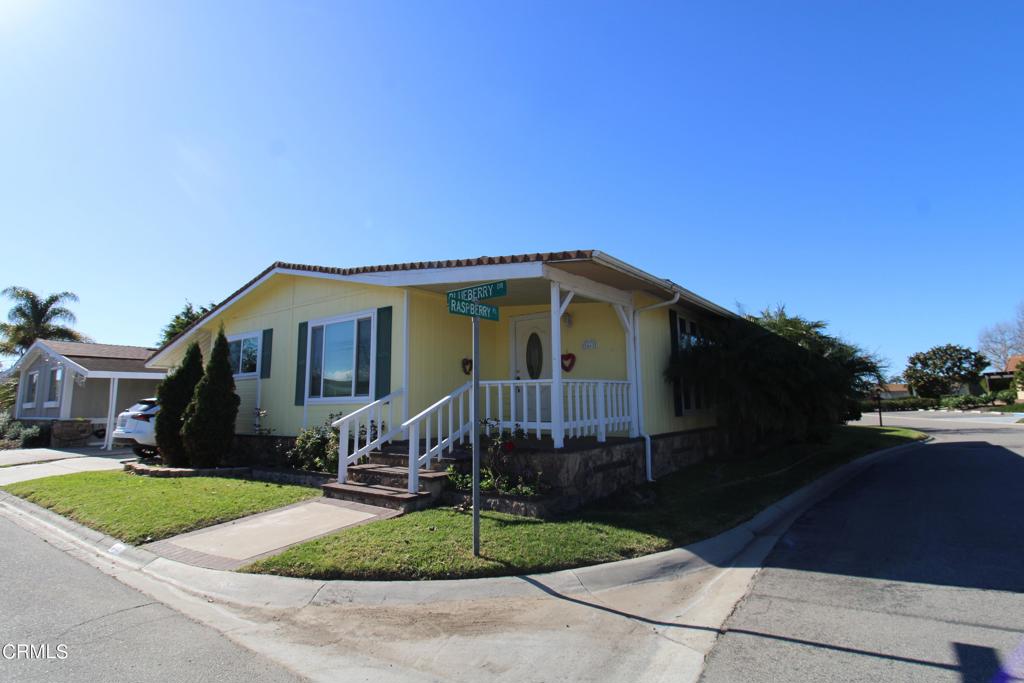 Meadowlake MHP - 0311 - Manufactured In Park