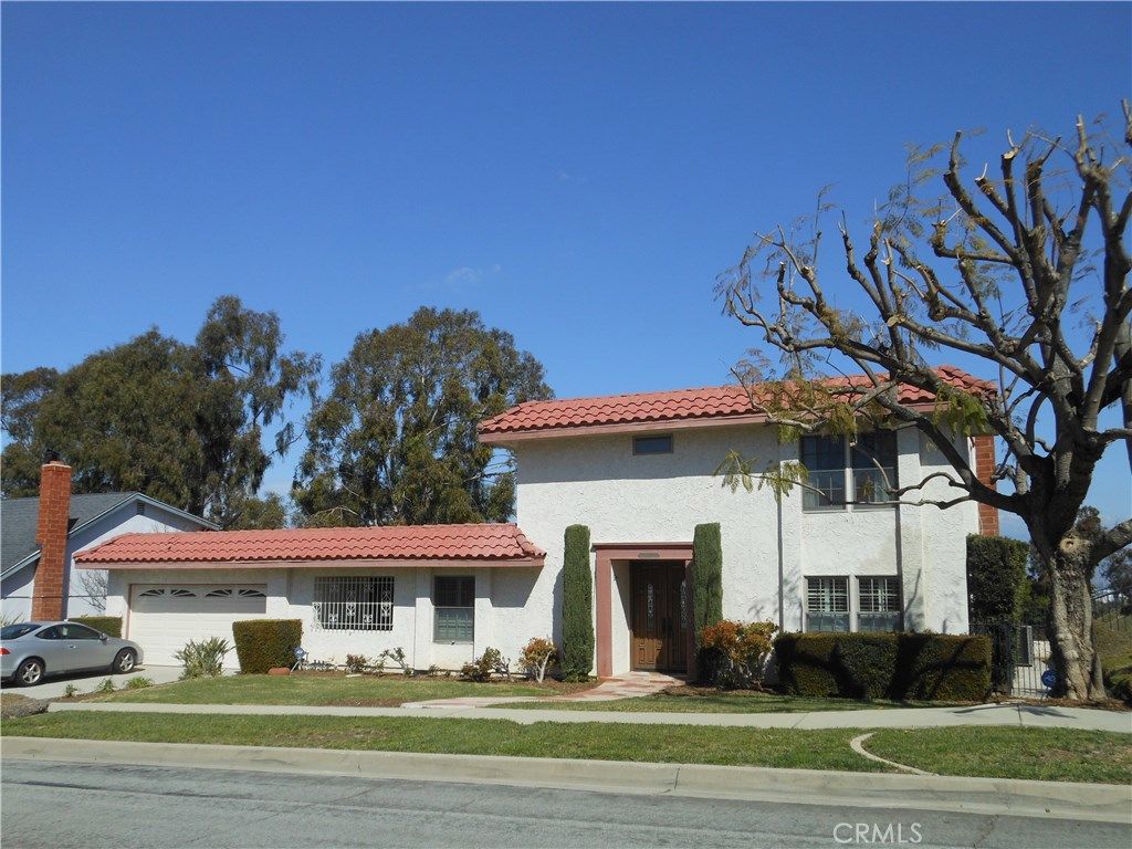 listing image 130725690832744778490