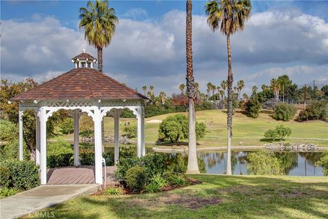 A home in La Mirada