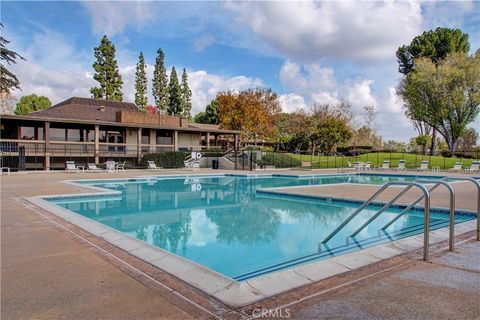 A home in La Mirada