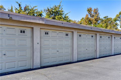 A home in La Mirada