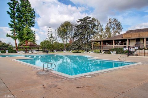 A home in La Mirada