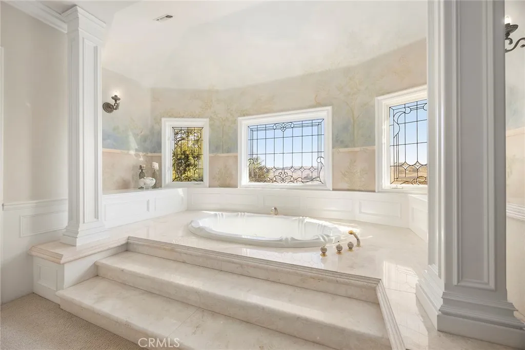 Diamond Bar, California 91765, United States, 8 Bedrooms Bedrooms, ,10 BathroomsBathrooms,Residential,Active,27349