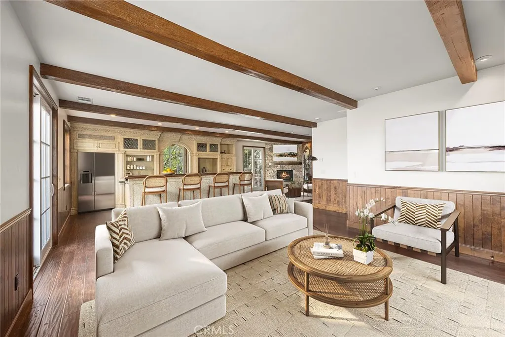 Diamond Bar, California 91765, United States, 8 Bedrooms Bedrooms, ,10 BathroomsBathrooms,Residential,Active,27349