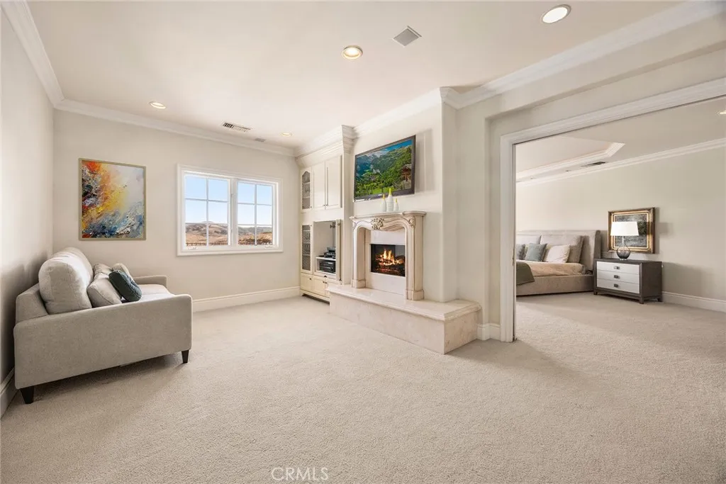 Diamond Bar, California 91765, United States, 8 Bedrooms Bedrooms, ,10 BathroomsBathrooms,Residential,Active,27349