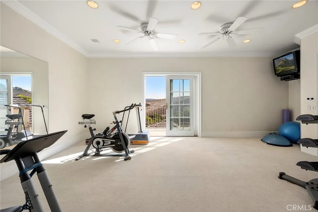 Diamond Bar, California 91765, United States, 8 Bedrooms Bedrooms, ,10 BathroomsBathrooms,Residential,Active,27349