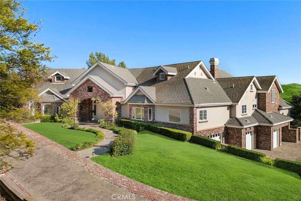 2112 Indian Creek Road