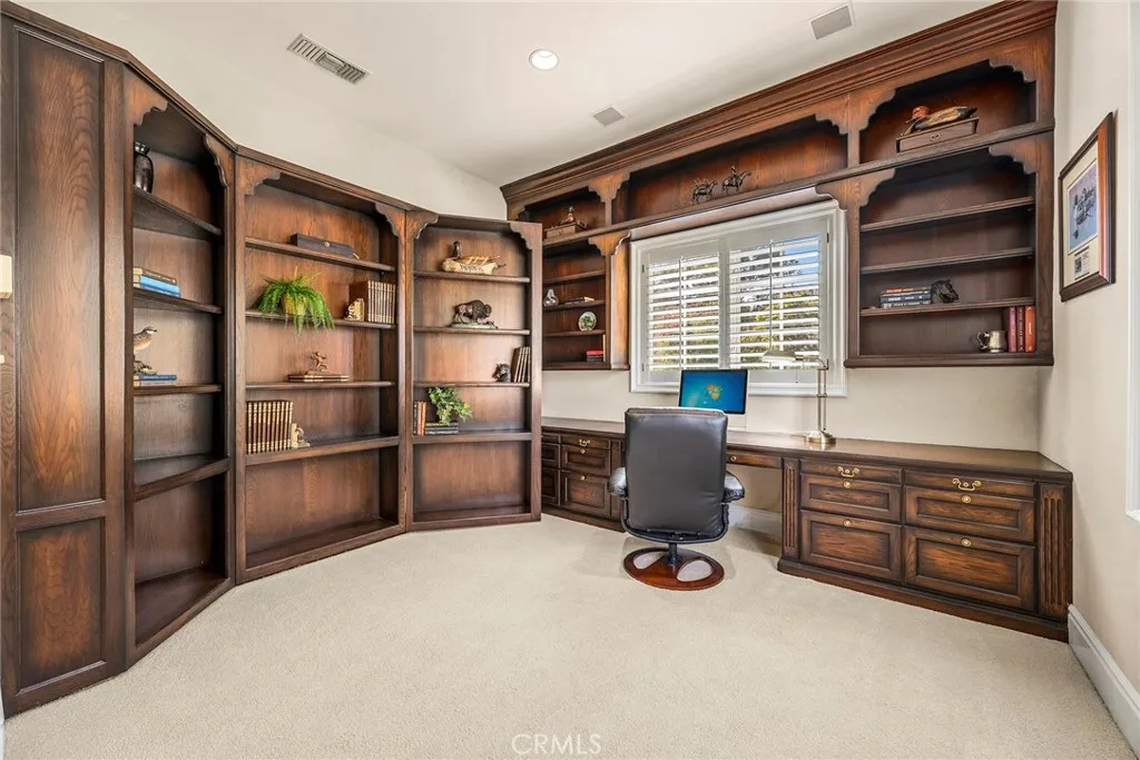 Diamond Bar, California 91765, United States, 8 Bedrooms Bedrooms, ,10 BathroomsBathrooms,Residential,Active,27349