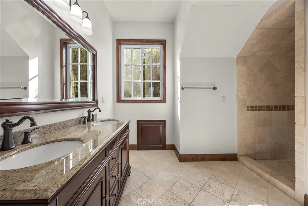 Diamond Bar, California 91765, United States, 8 Bedrooms Bedrooms, ,10 BathroomsBathrooms,Residential,Active,27349