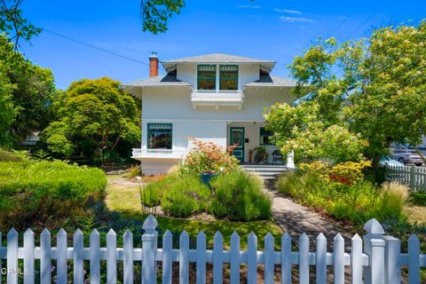 A home in Fort Bragg