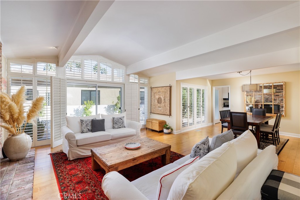 Indian Wells (32508) - Residential