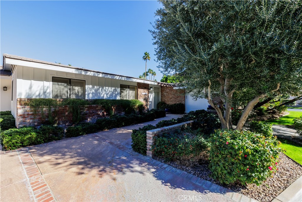 Indian Wells (32508) - Residential