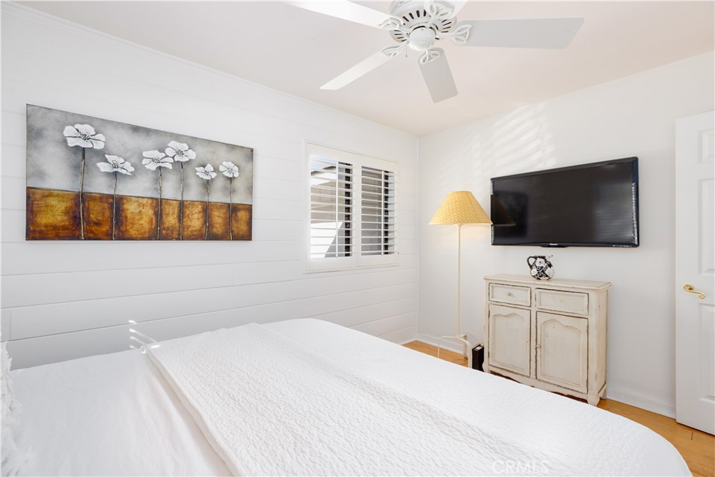 Indian Wells (32508) - Residential