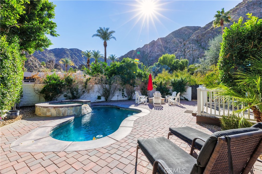 Indian Wells (32508) - Residential