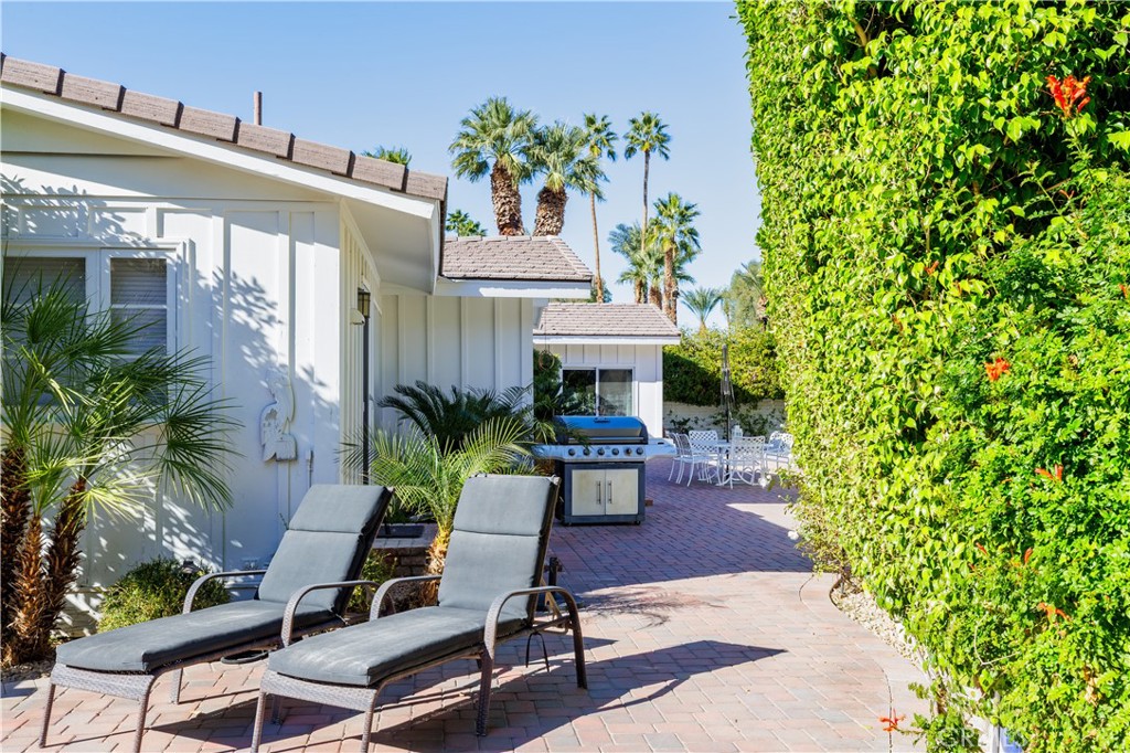 Indian Wells (32508) - Residential