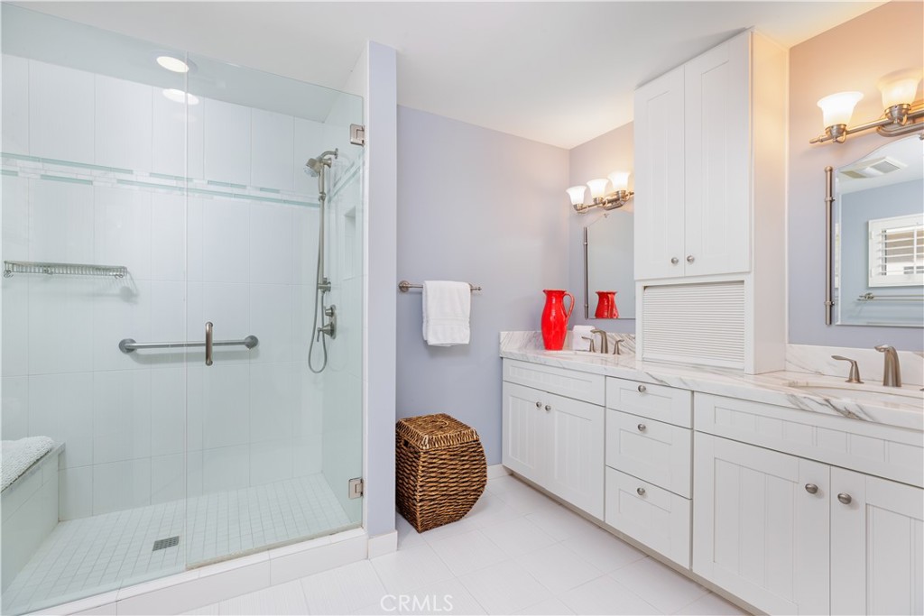 Indian Wells (32508) - Residential