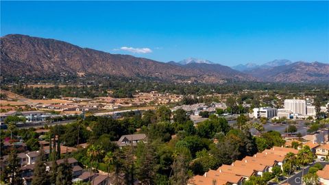 A home in Azusa