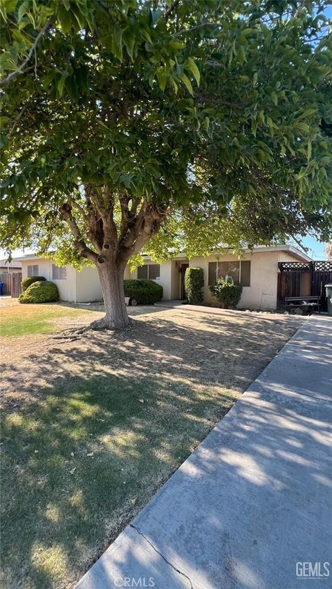 A home in Bakersfield