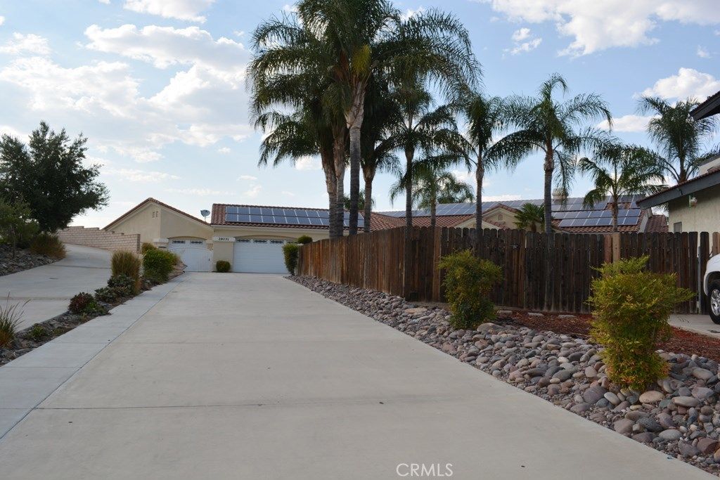 listing image 130720242067653966168