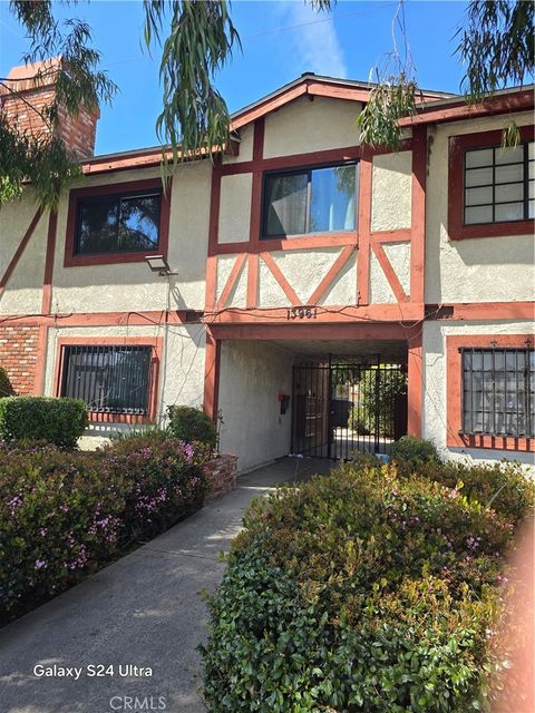 A home in Arleta