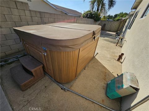 A home in San Dimas