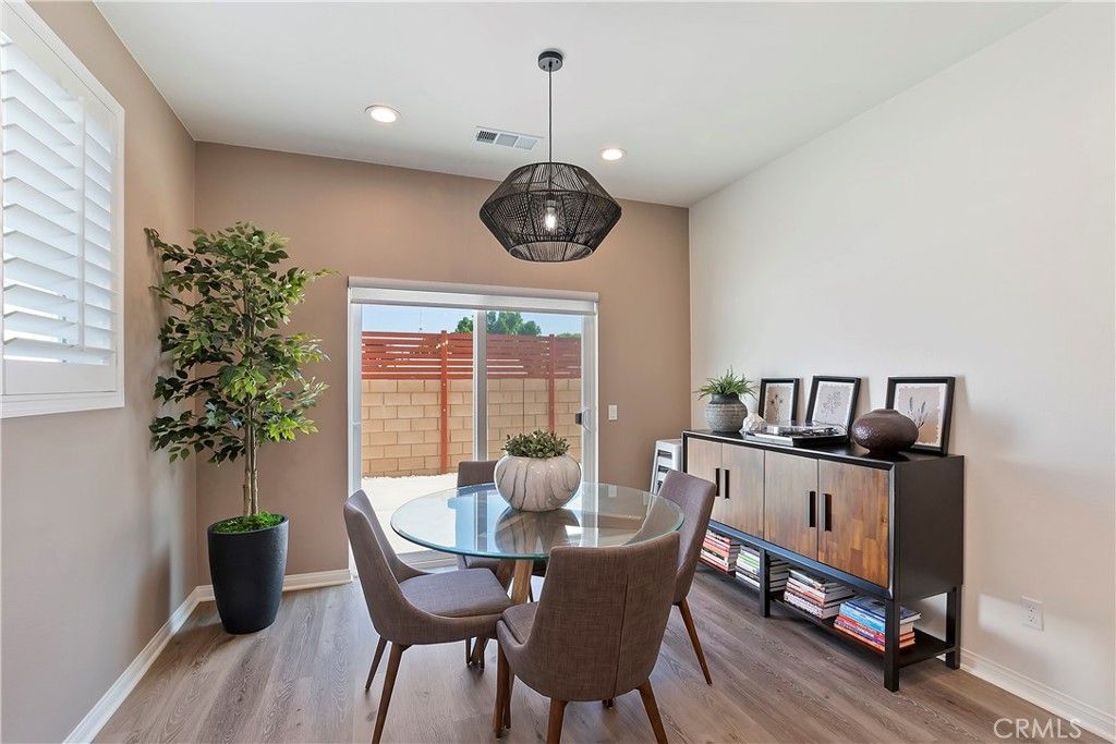 listing image 130721211981494868657