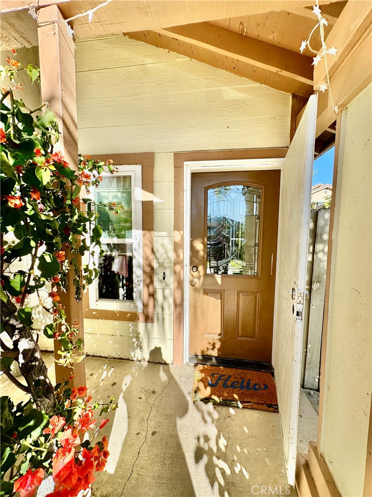 1915 W Quartermaster Street