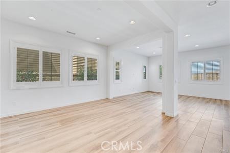 ,trails - Residential Lease