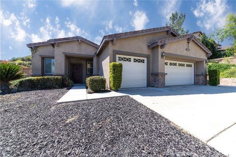 A home in Lake Elsinore