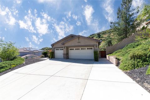 A home in Lake Elsinore