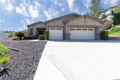 A home in Lake Elsinore