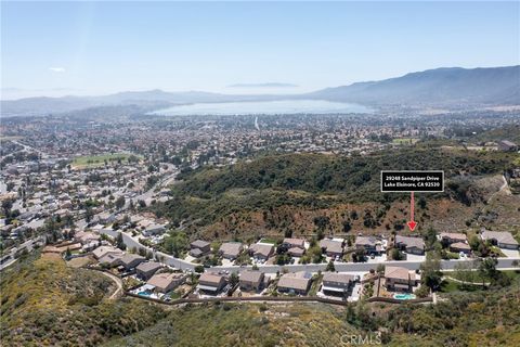 A home in Lake Elsinore