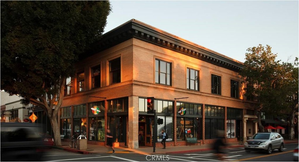 Arguably the nicest office space in town! Professional offices located in the heart of Downtown San Luis Obispo. Located caddy corner from the Mission, this office building has recently undergone a full renovation. Very high-end fixtures with no expense spared. Amenities include 11’ ceilings with the original brick walls and hardwood floors. A sophisticated common area, conference room, secure entry with intercom access. Single room office. $3.33/SF/Month, Modified Gross (+Utilities + 5% Management Fee)