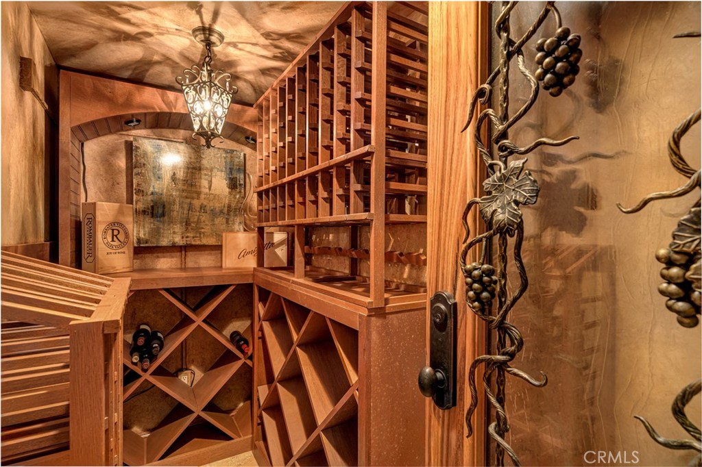 Corona del Mar South of PCH (CDMS) - Residential