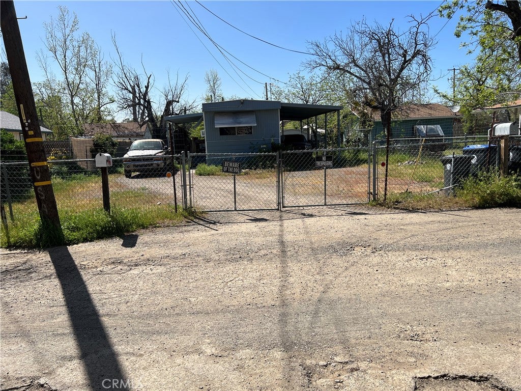 3519 Maple Street