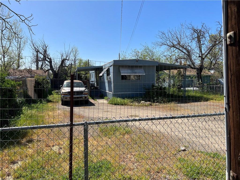 3519 Maple Street