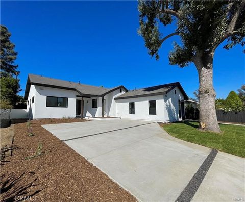 A home in Mission Hills (San Fernando)