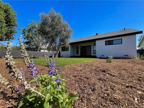 A home in Mission Hills (San Fernando)