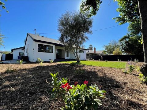 A home in Mission Hills (San Fernando)