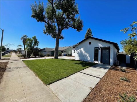 A home in Mission Hills (San Fernando)