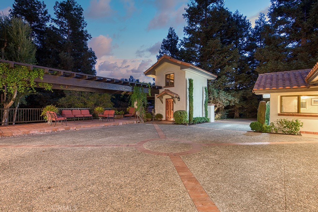 Los Ranchos Estates (LRE) - Residential