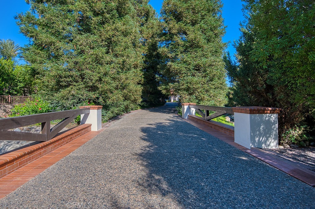 Los Ranchos Estates (LRE) - Residential