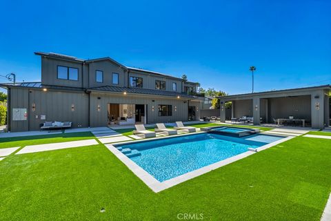 A home in Woodland Hills